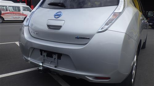 NISSAN LEAF HATCHBACK 2010-2013